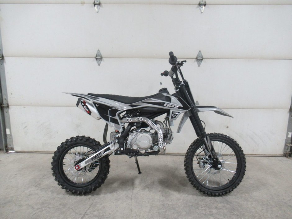 2023 GPX MOTO PITSTER PRO FSE 140