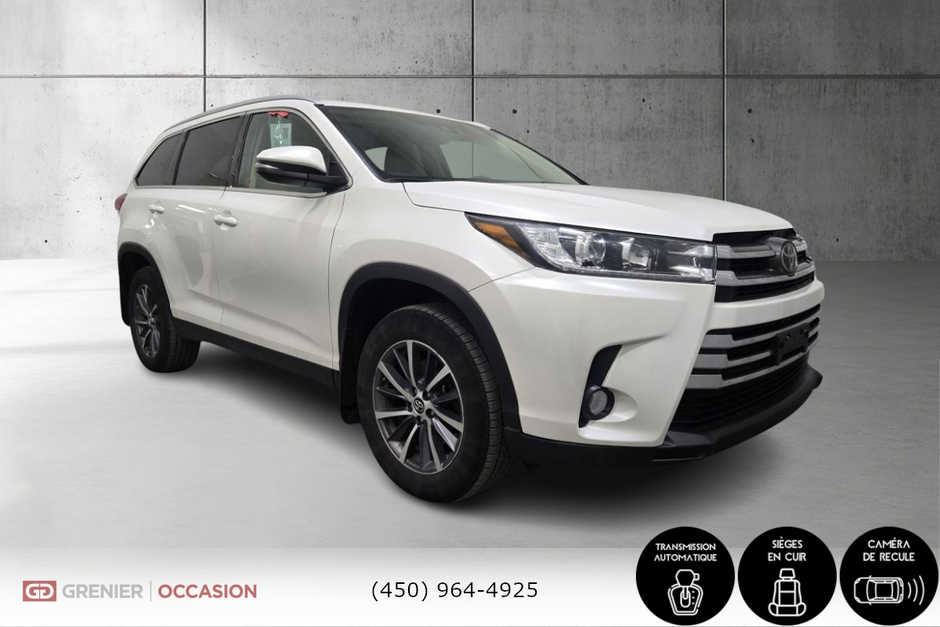 Toyota Highlander XLE AWD Toit Ouvrant Cuir 2019 à Terrebonne, Québec - w940px