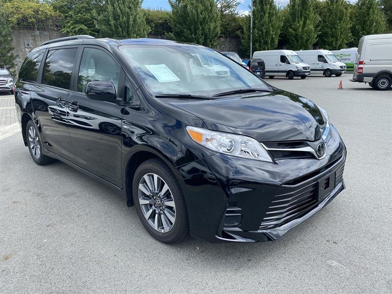 2020 toyota sienna le awd passenger van