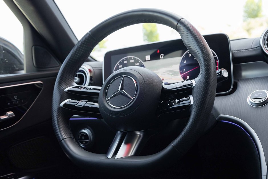 2023 Mercedes-Benz C300 4MATIC Sedan-12