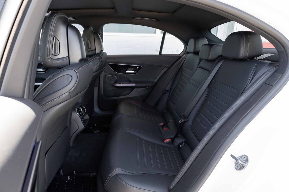2023 Mercedes-Benz C300 4MATIC Sedan-18