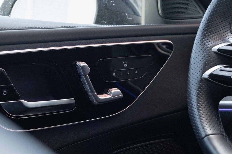 2023 Mercedes-Benz C300 4MATIC Sedan-10