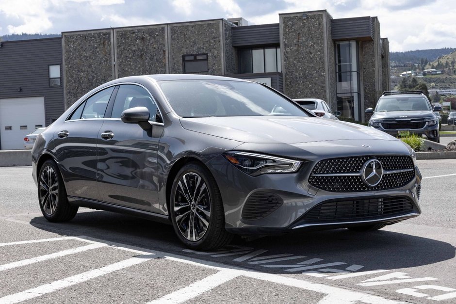 2025 Mercedes-Benz CLA250 4MATIC Coupe-2