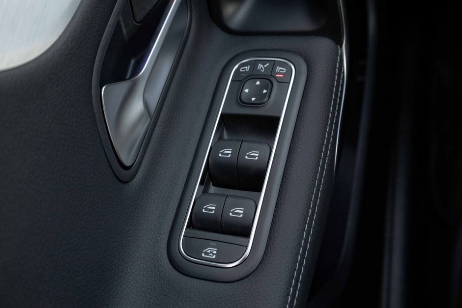 2025 Mercedes-Benz CLA250 4MATIC Coupe-11