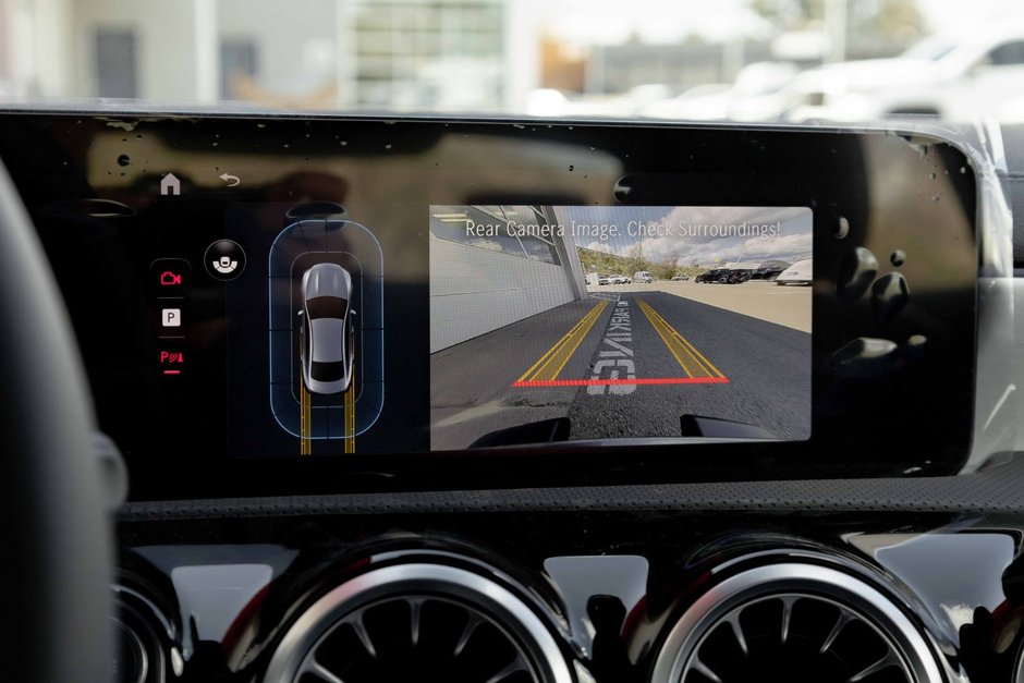 2025 Mercedes-Benz CLA250 4MATIC Coupe-14