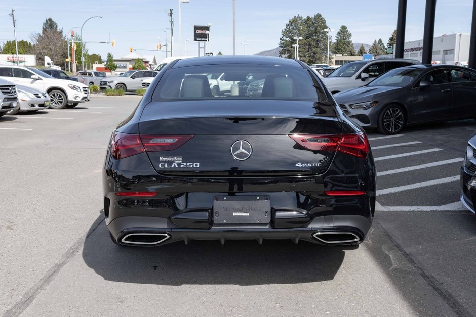 2025 Mercedes-Benz CLA250 4MATIC Coupe-3