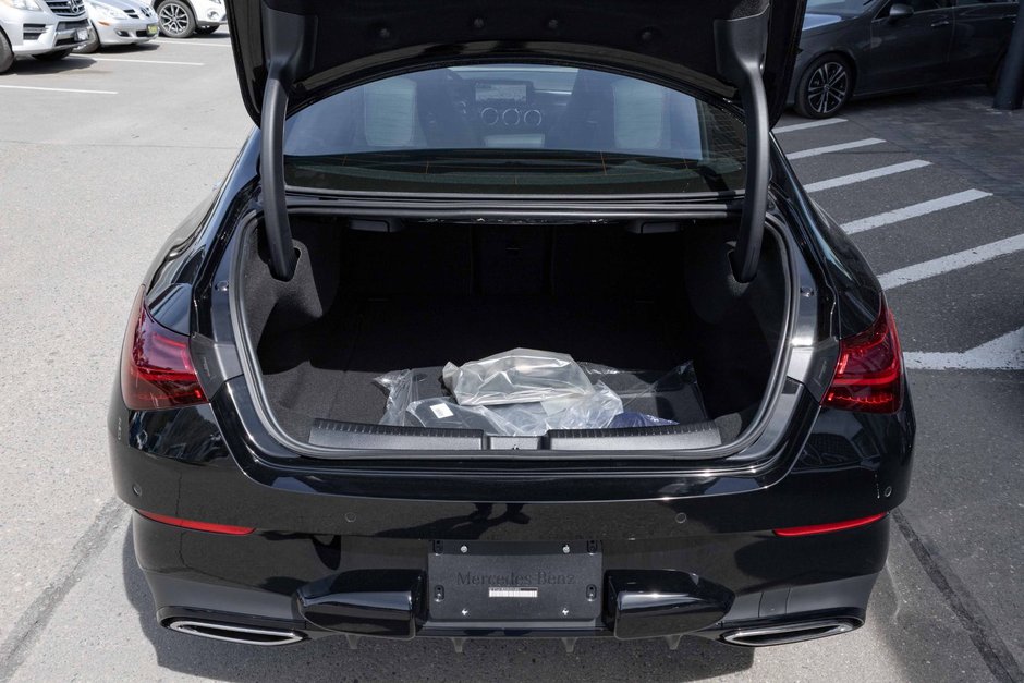 2025 Mercedes-Benz CLA250 4MATIC Coupe-4