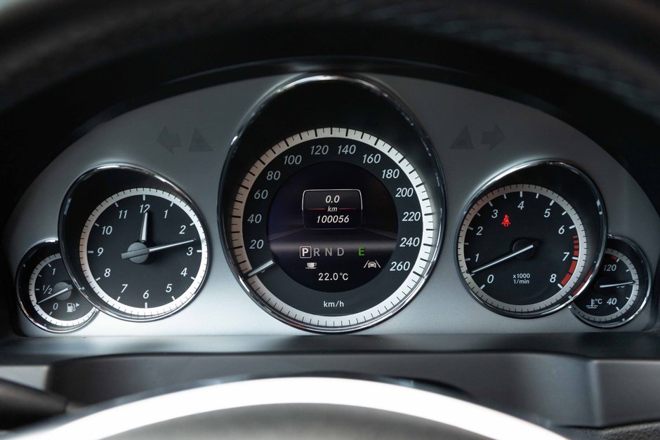 2013 Mercedes-Benz E350 Cabriolet-13