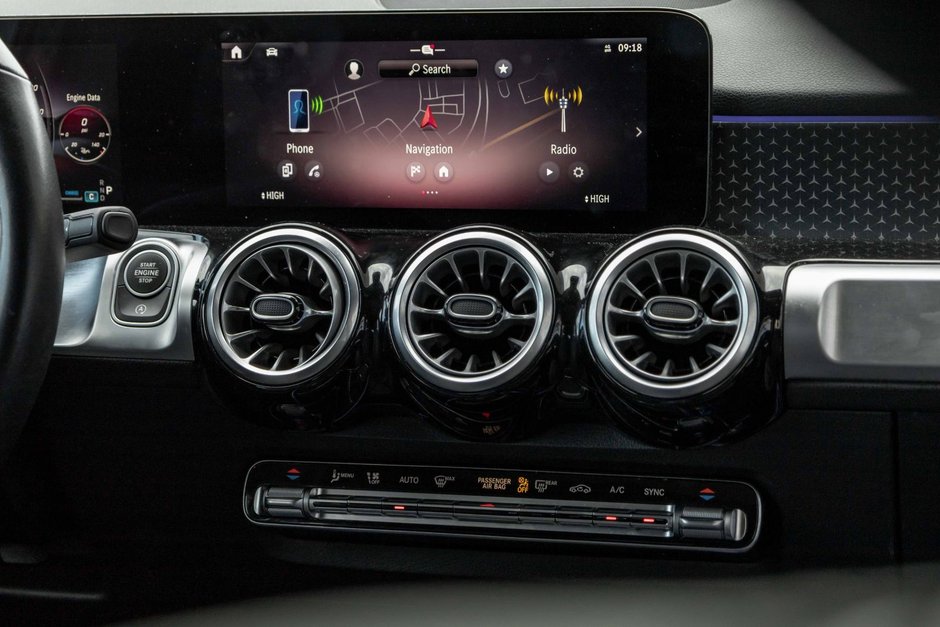 2024 Mercedes-Benz GLB250 4MATIC SUV-14