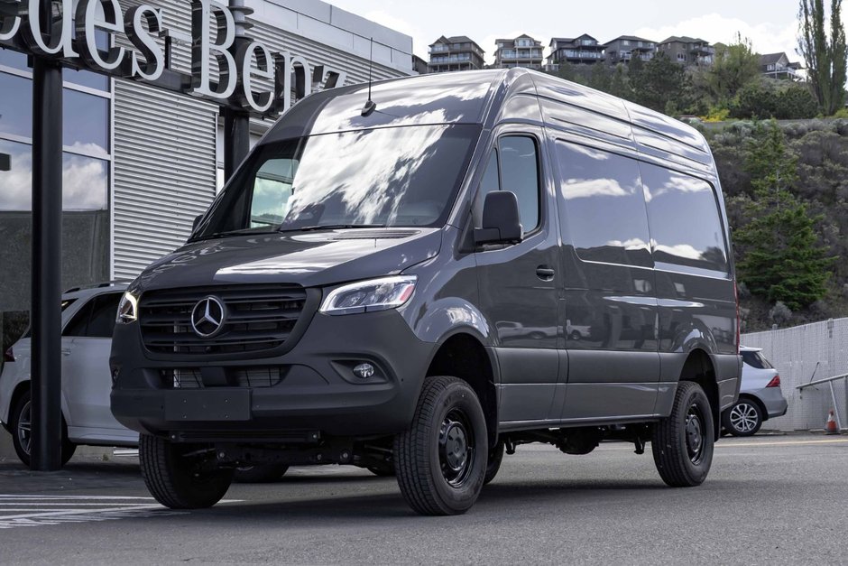2026 Mercedes-Benz Sprinter 2500 144 Wheelbase High Roof AWD in Kamloops, British Columbia