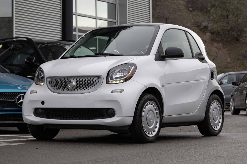 2016 smart fortwo pure cpé in Kamloops, British Columbia