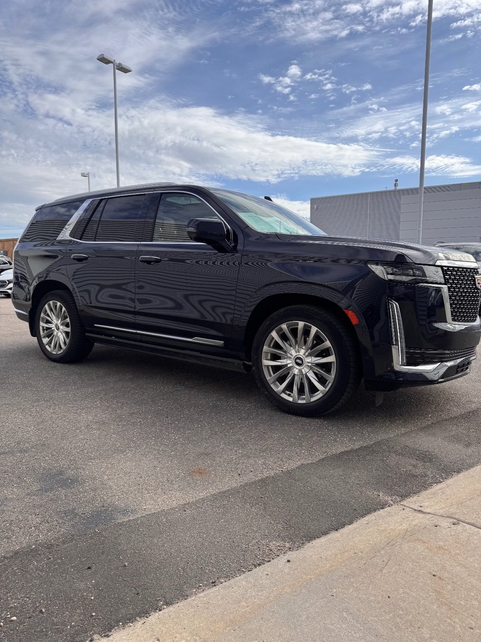 2023 Cadillac Escalade 4WD Premium Luxury