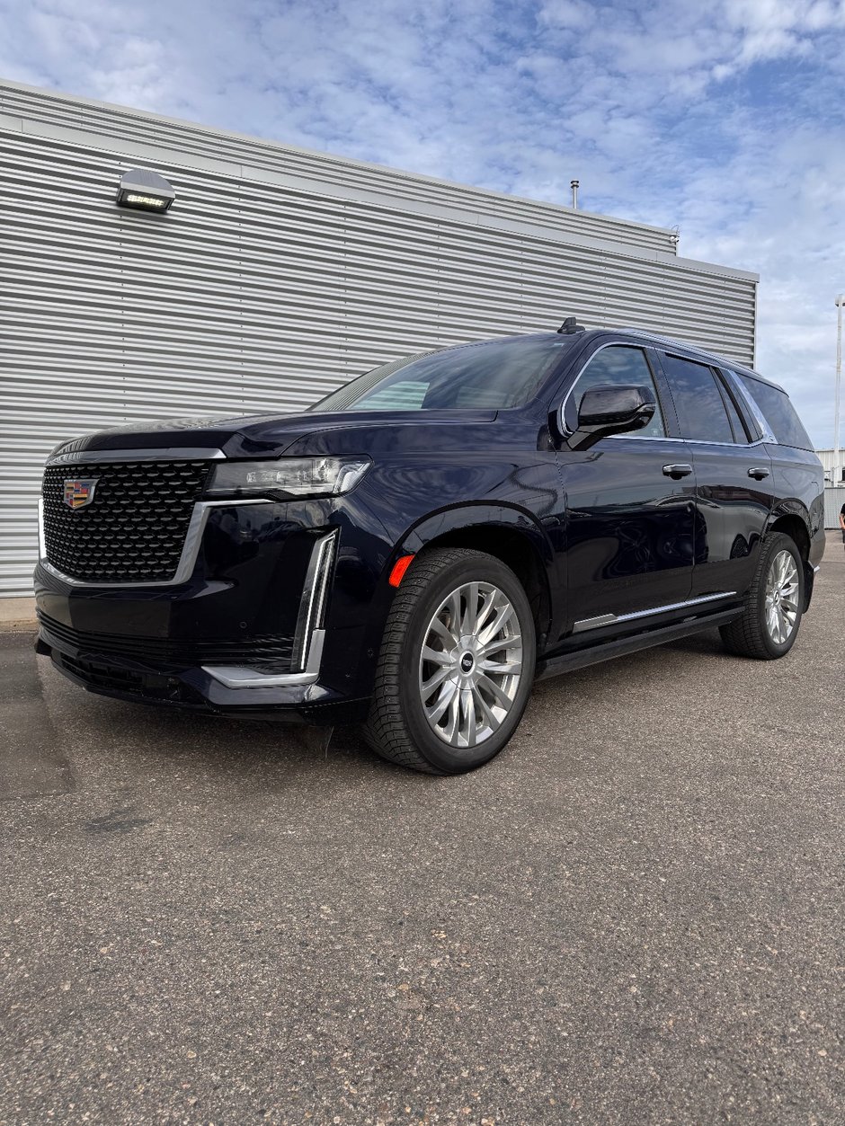 2023 Cadillac Escalade 4WD Premium Luxury