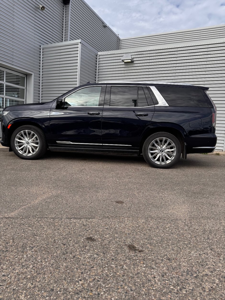 2023 Cadillac Escalade 4WD Premium Luxury