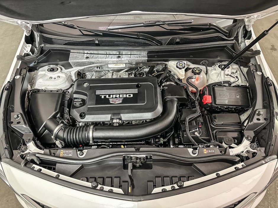 2021 Cadillac XT4 AWD Sport