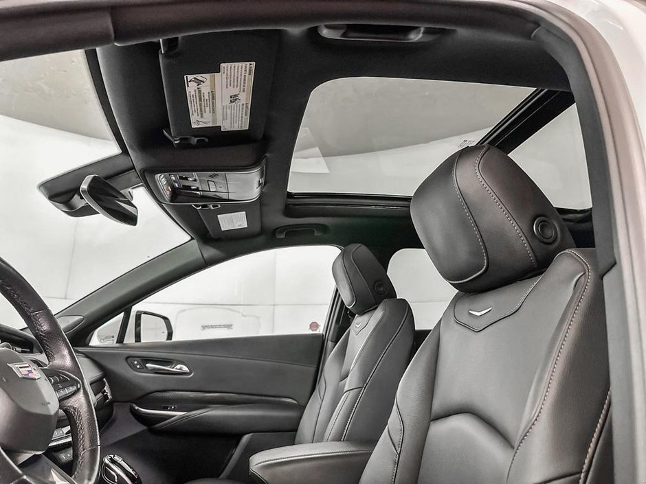 2021 Cadillac XT4 AWD Sport