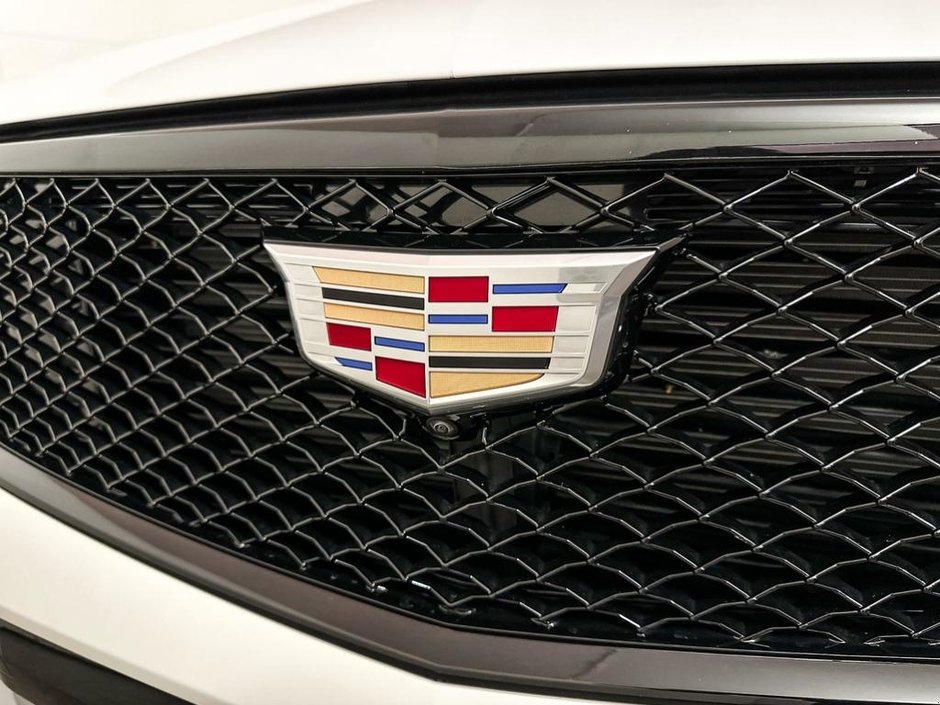 2025 Cadillac XT4 AWD Sport