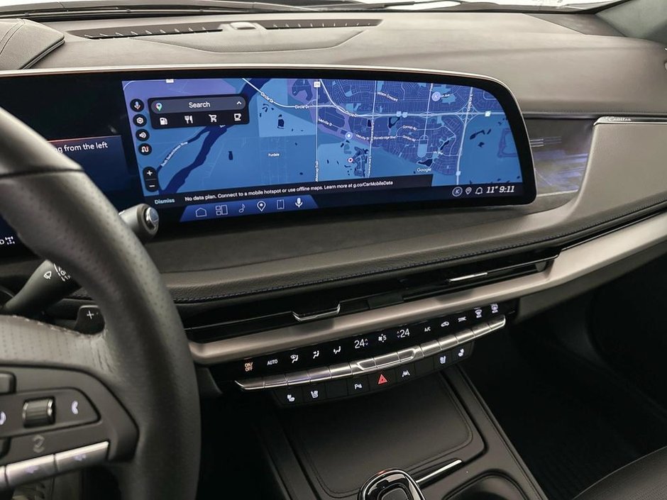 2025 Cadillac XT4 AWD Sport