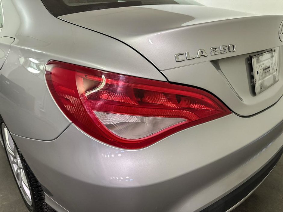 2017 Mercedes-Benz CLA 250