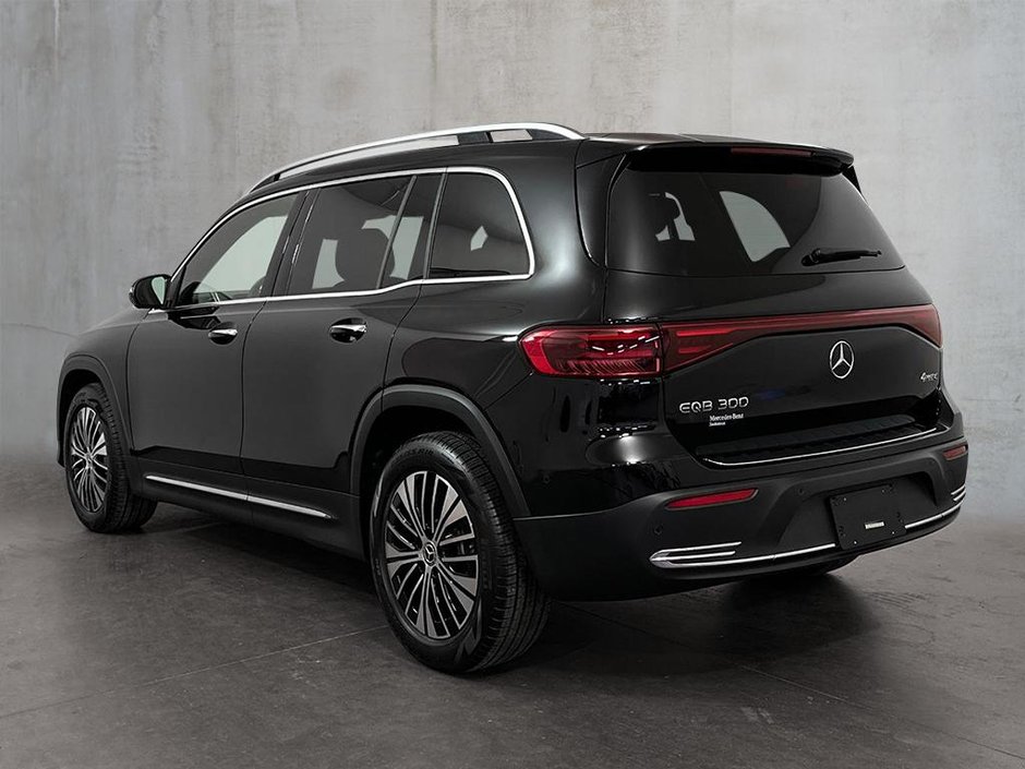 2025 Mercedes-Benz EQB 300 4M