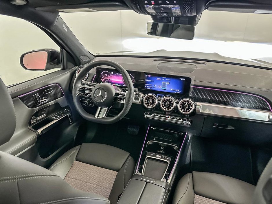 2025 Mercedes-Benz EQB 300 4M