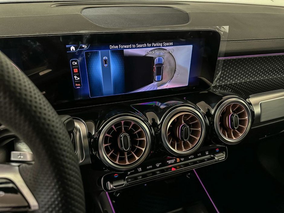 2025 Mercedes-Benz EQB 300 4M