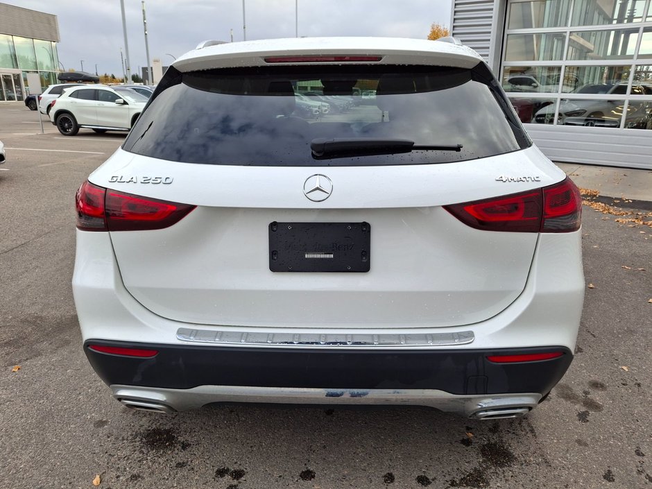 2021 Mercedes-Benz GLA 250