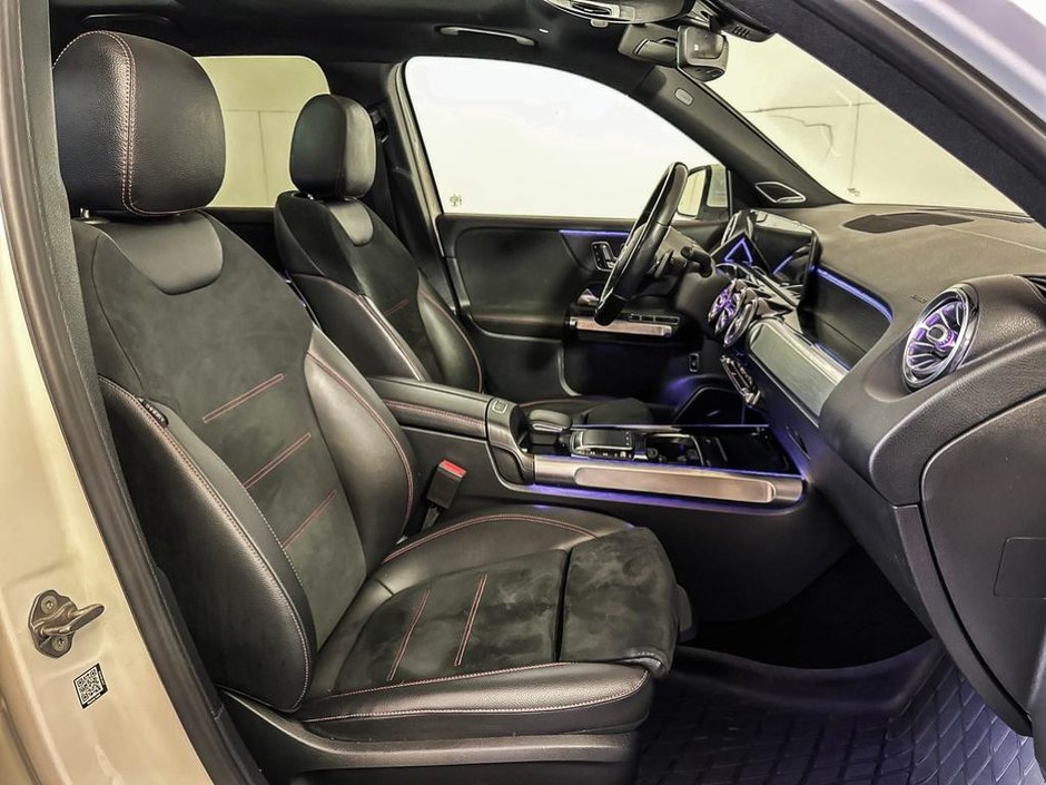 2021 Mercedes-Benz GLB 250