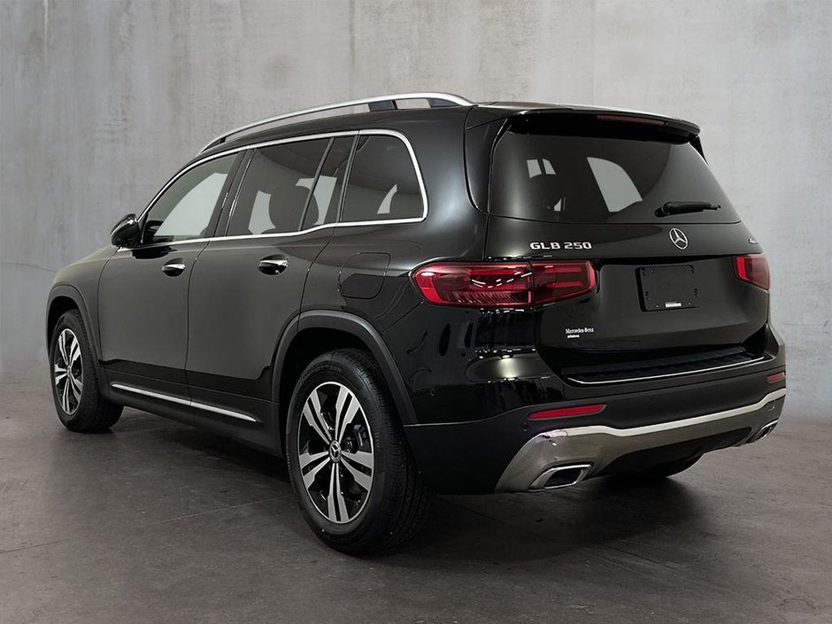 2026 Mercedes-Benz GLB 250 4MATIC