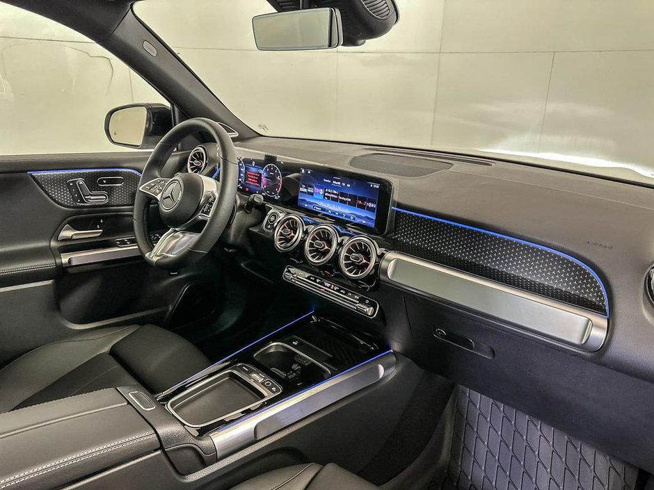 2026 Mercedes-Benz GLB 250 4MATIC