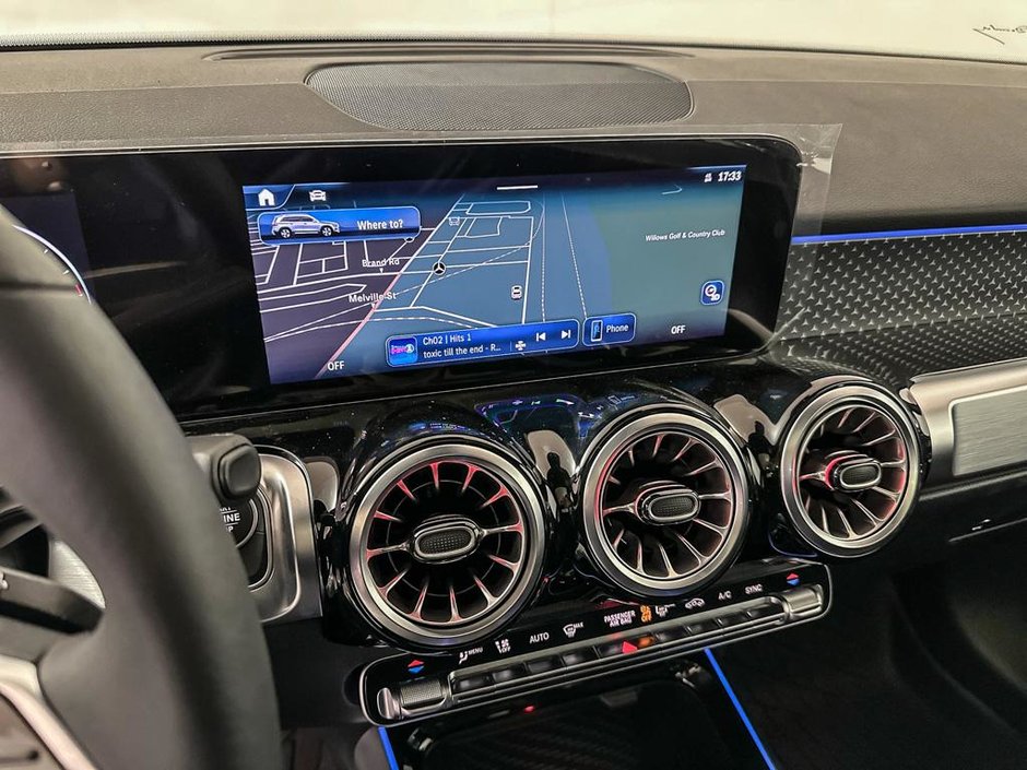 2026 Mercedes-Benz GLB 250 4MATIC