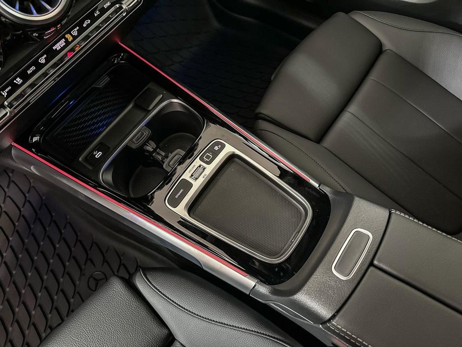 2026 Mercedes-Benz GLB 250 4MATIC