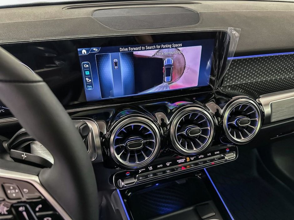 2026 Mercedes-Benz GLB 250 4MATIC SUV