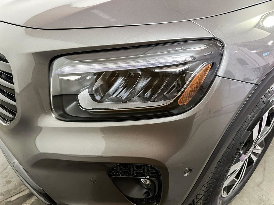 2026 Mercedes-Benz GLB 250 4MATIC SUV