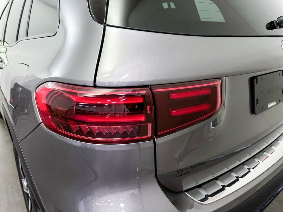 2026 Mercedes-Benz GLB 250 4MATIC SUV