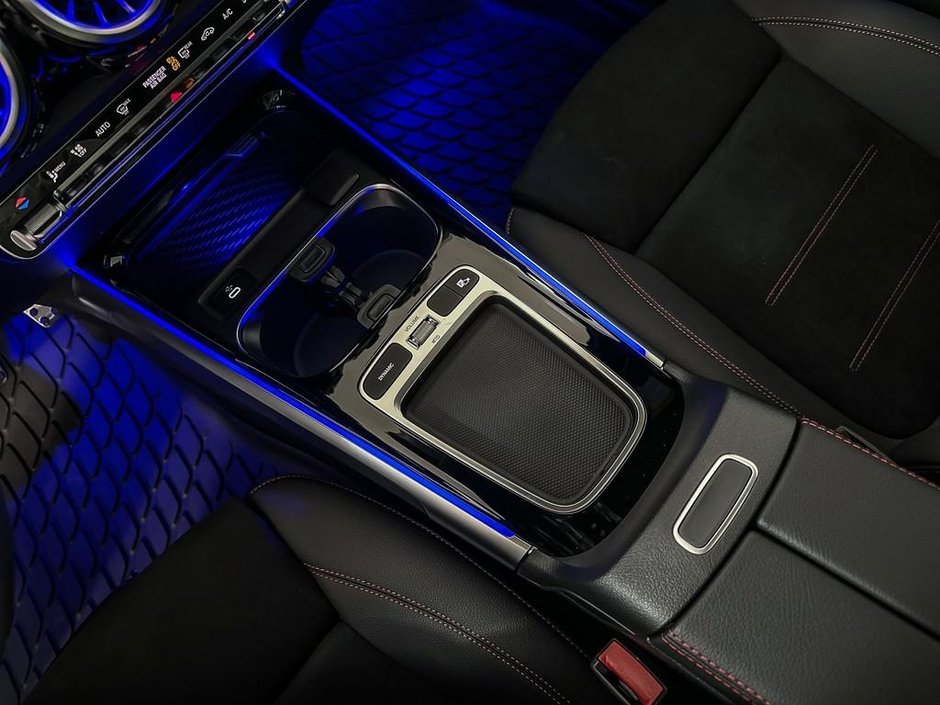 2026 Mercedes-Benz GLB 250 4MATIC SUV