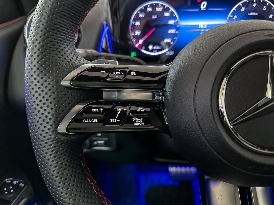 2026 Mercedes-Benz GLB 250 4MATIC SUV