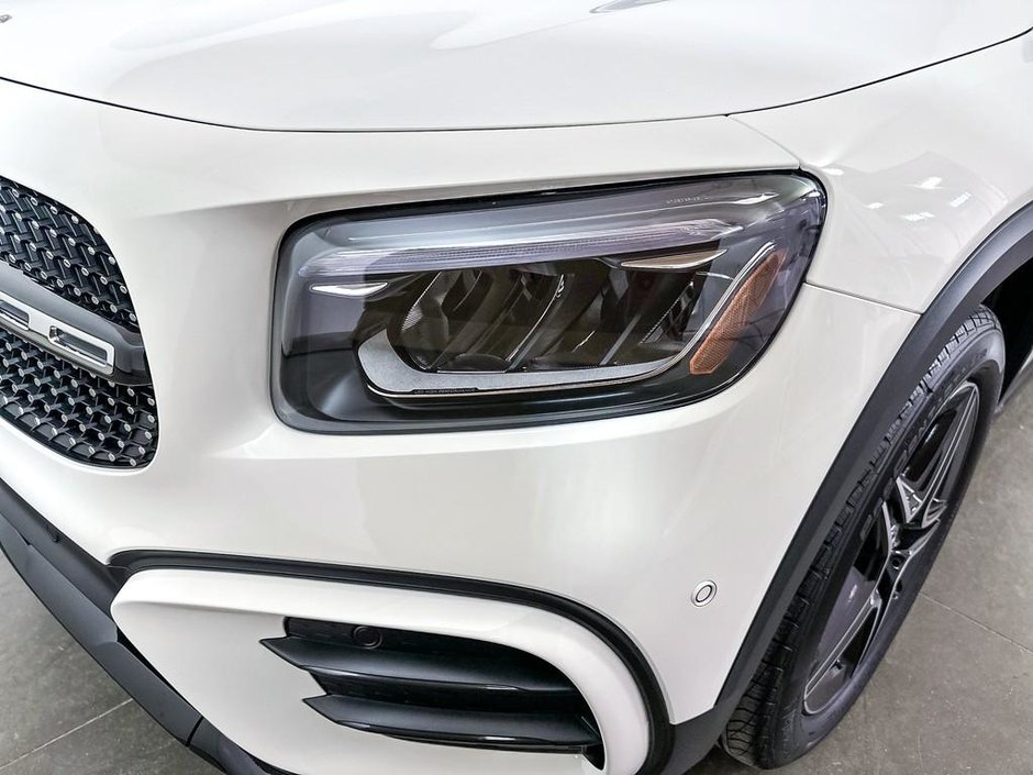 2026 Mercedes-Benz GLB 250 4MATIC SUV