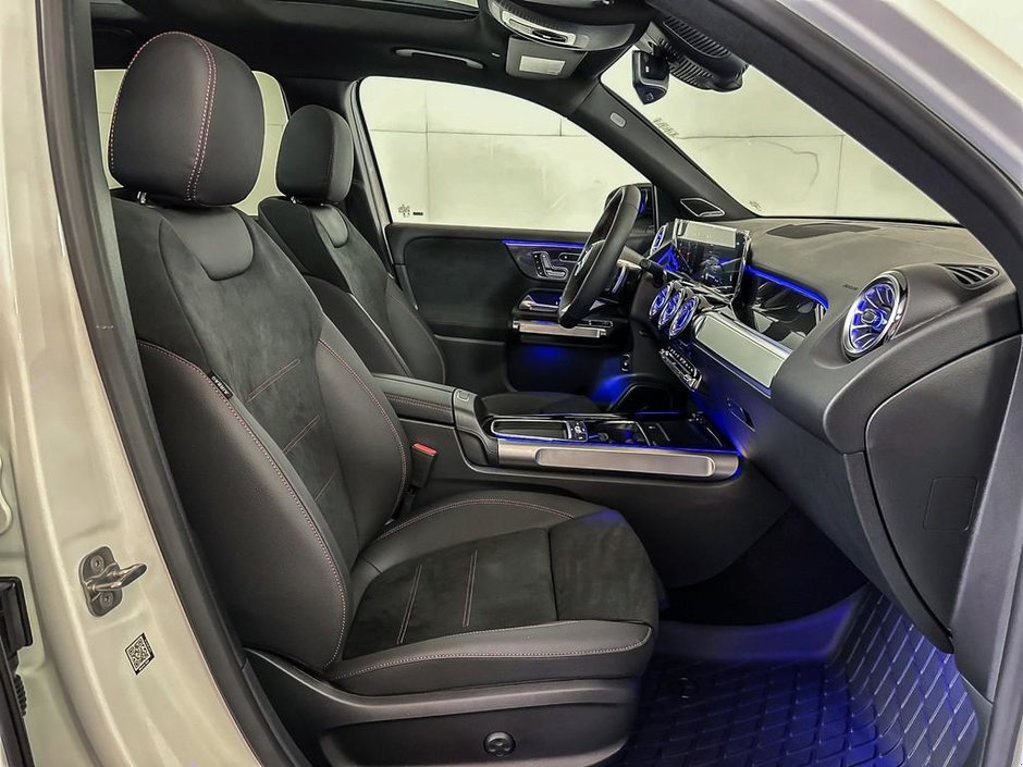 2026 Mercedes-Benz GLB 250 4MATIC SUV