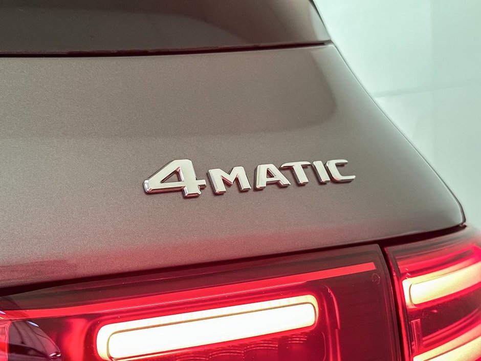 2026 Mercedes-Benz GLB 250 4MATIC SUV