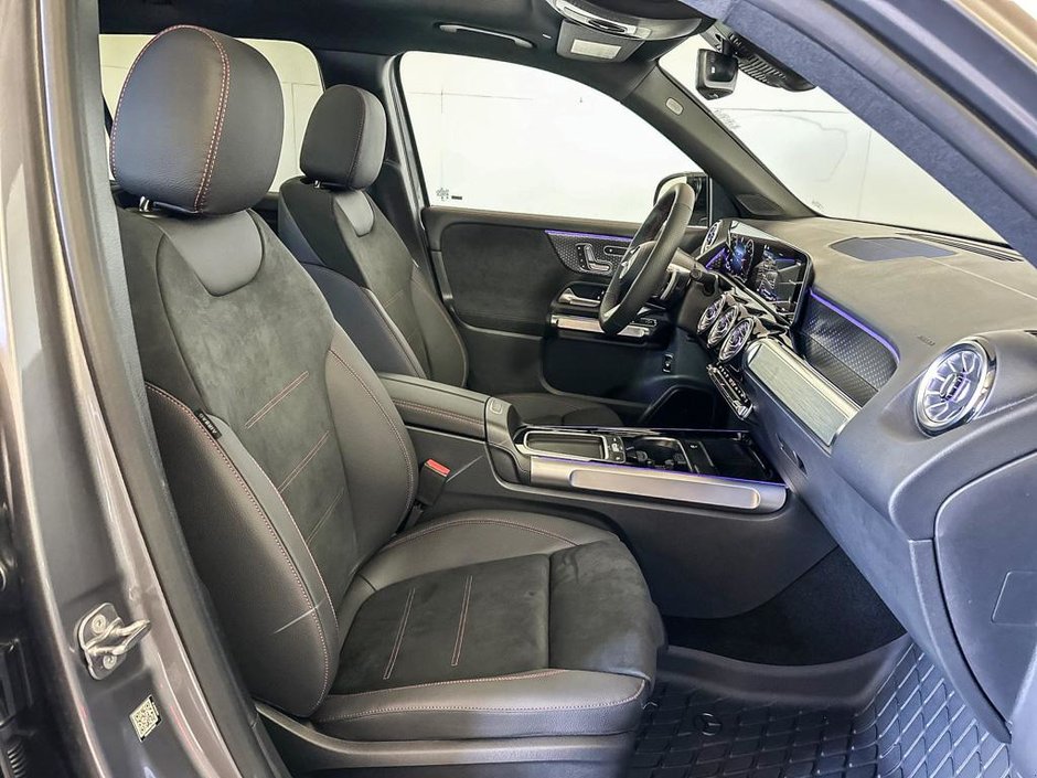 2026 Mercedes-Benz GLB 250 4MATIC SUV