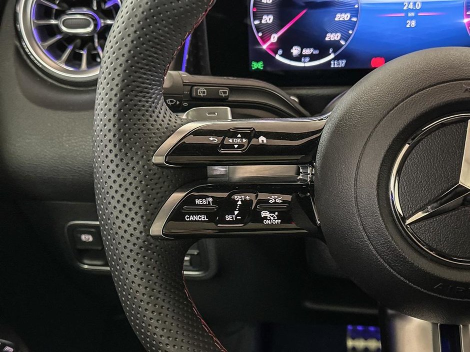 2026 Mercedes-Benz GLB 250 4MATIC SUV