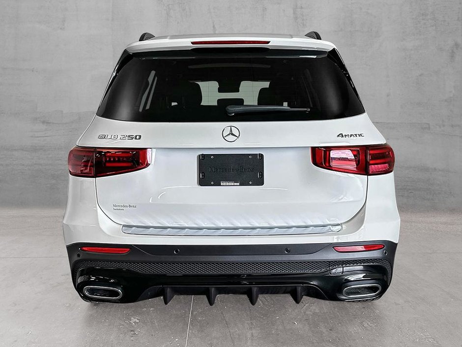 2026 Mercedes-Benz GLB 250 4MATIC SUV