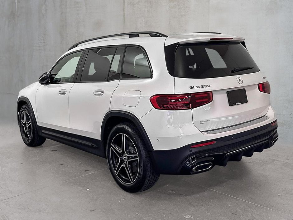 2026 Mercedes-Benz GLB 250 4MATIC SUV