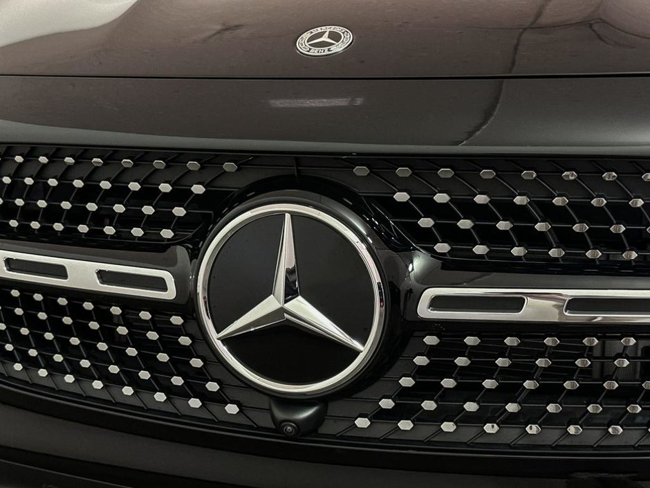 2026 Mercedes-Benz GLB 250 4MATIC SUV