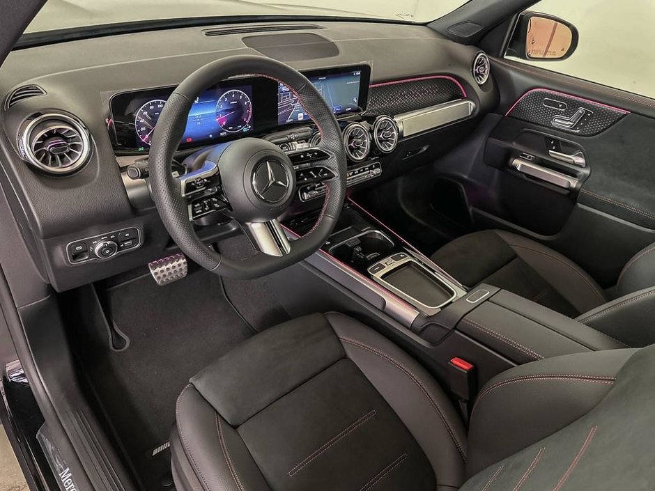 2026 Mercedes-Benz GLB 250 4MATIC SUV