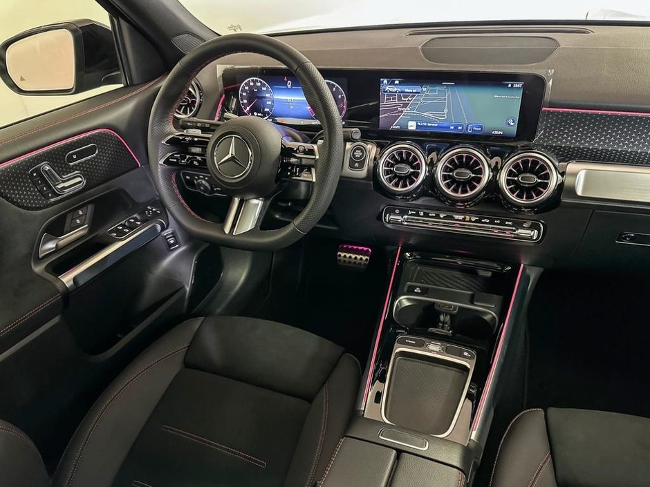 2026 Mercedes-Benz GLB 250 4MATIC SUV