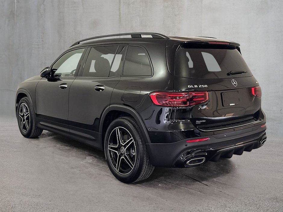2026 Mercedes-Benz GLB 250 4MATIC SUV