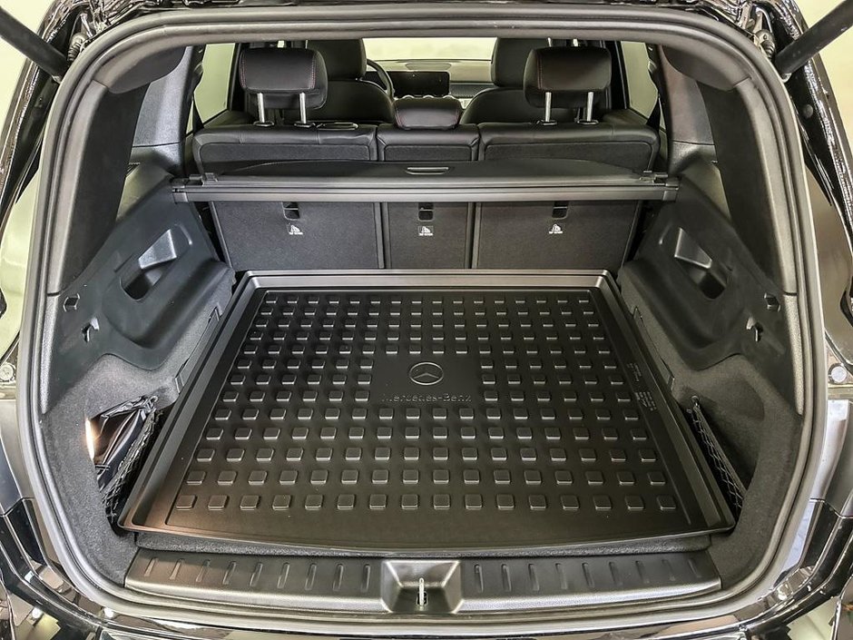 2026 Mercedes-Benz GLB 250 4MATIC SUV