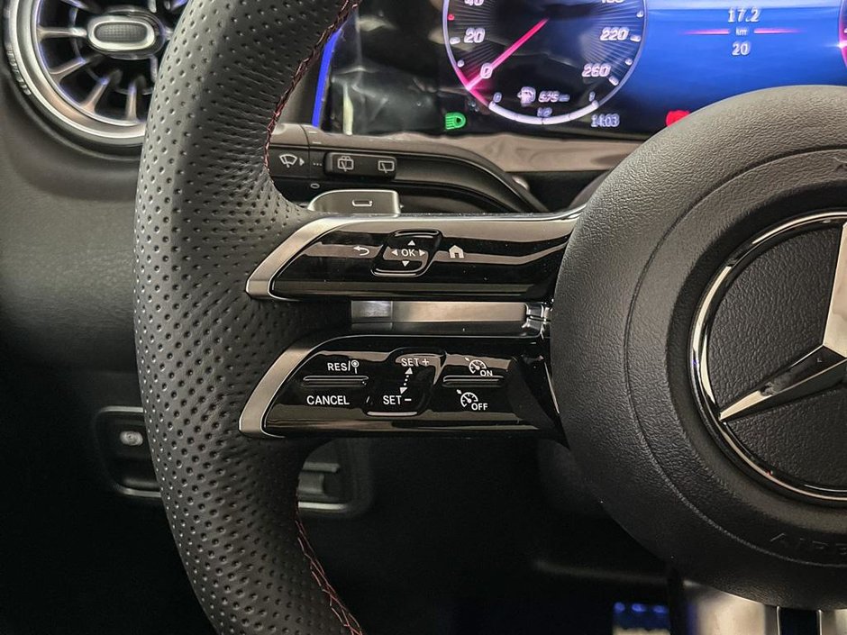 2026 Mercedes-Benz GLB 250 4MATIC SUV
